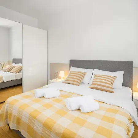 Maj Premium Apartamento