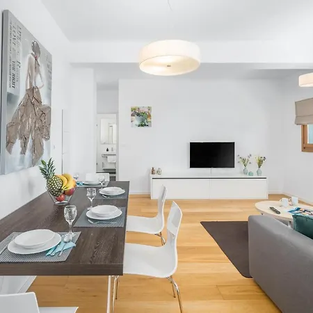 Maj Premium Residence Apartment *