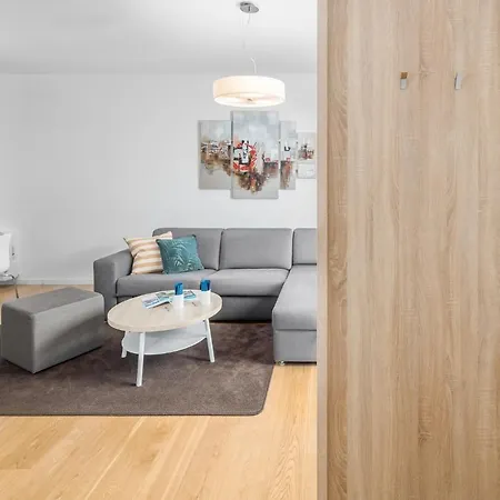 Maj Premium Residence Apartment *